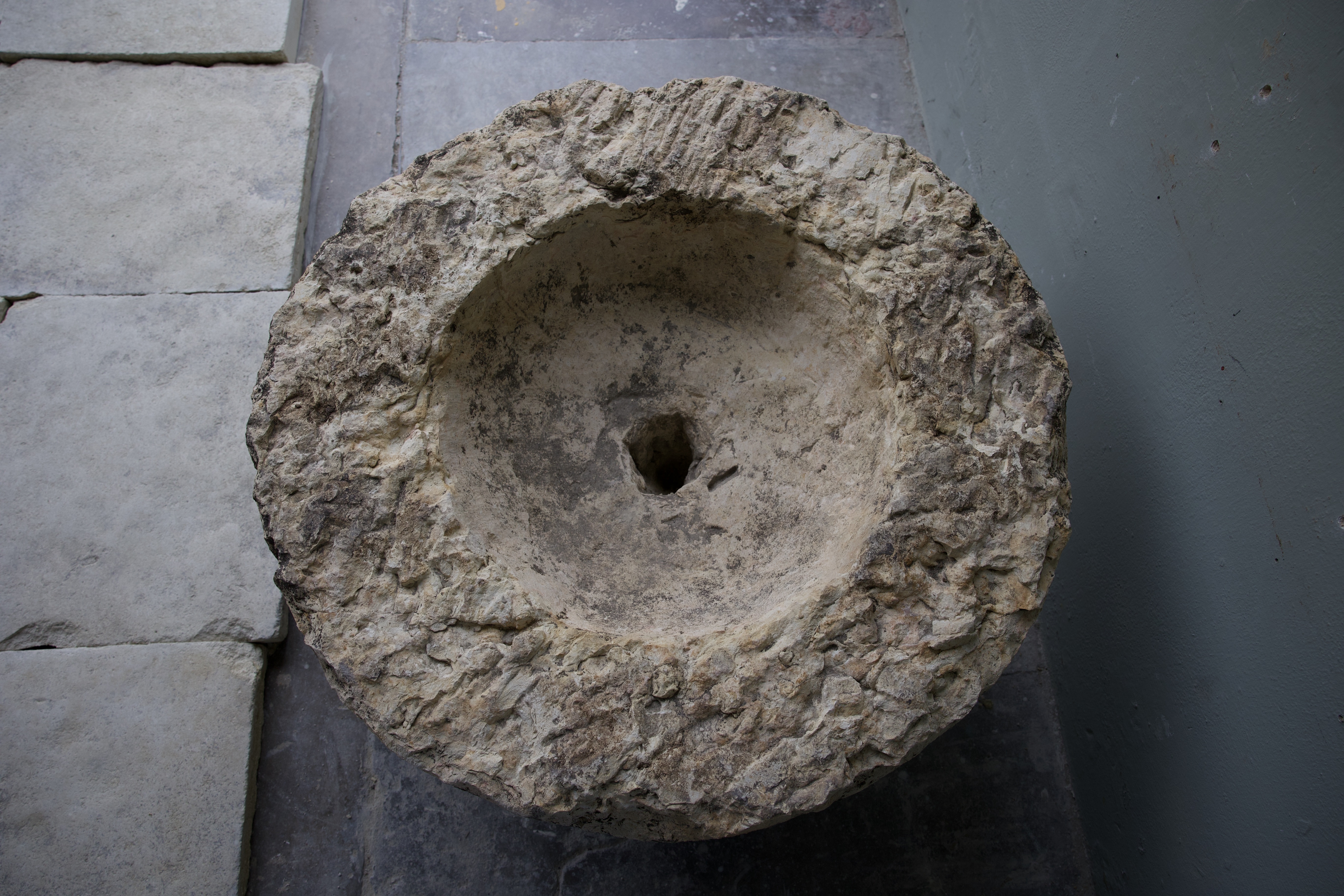 Element of a 16th c. Column from a property in Amiens, a town in N. France - image 3