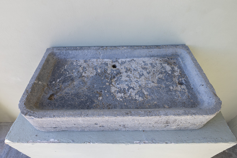 Reclaimed Belgian Blue Sink - image 2
