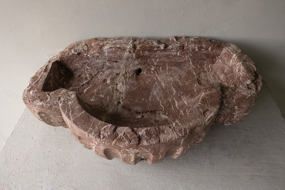 Lavello from a Castello in Rome, circa 1500 - image 2