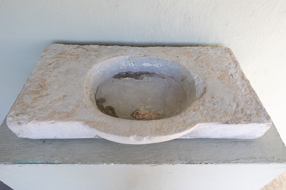 18th c Stone Evier from Montpellier, France - image 3