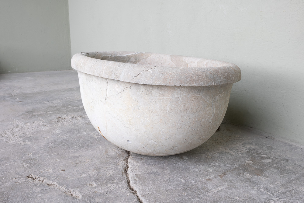 18th c. Italian Marble Sink from the Piemonte region of Italy - image 3