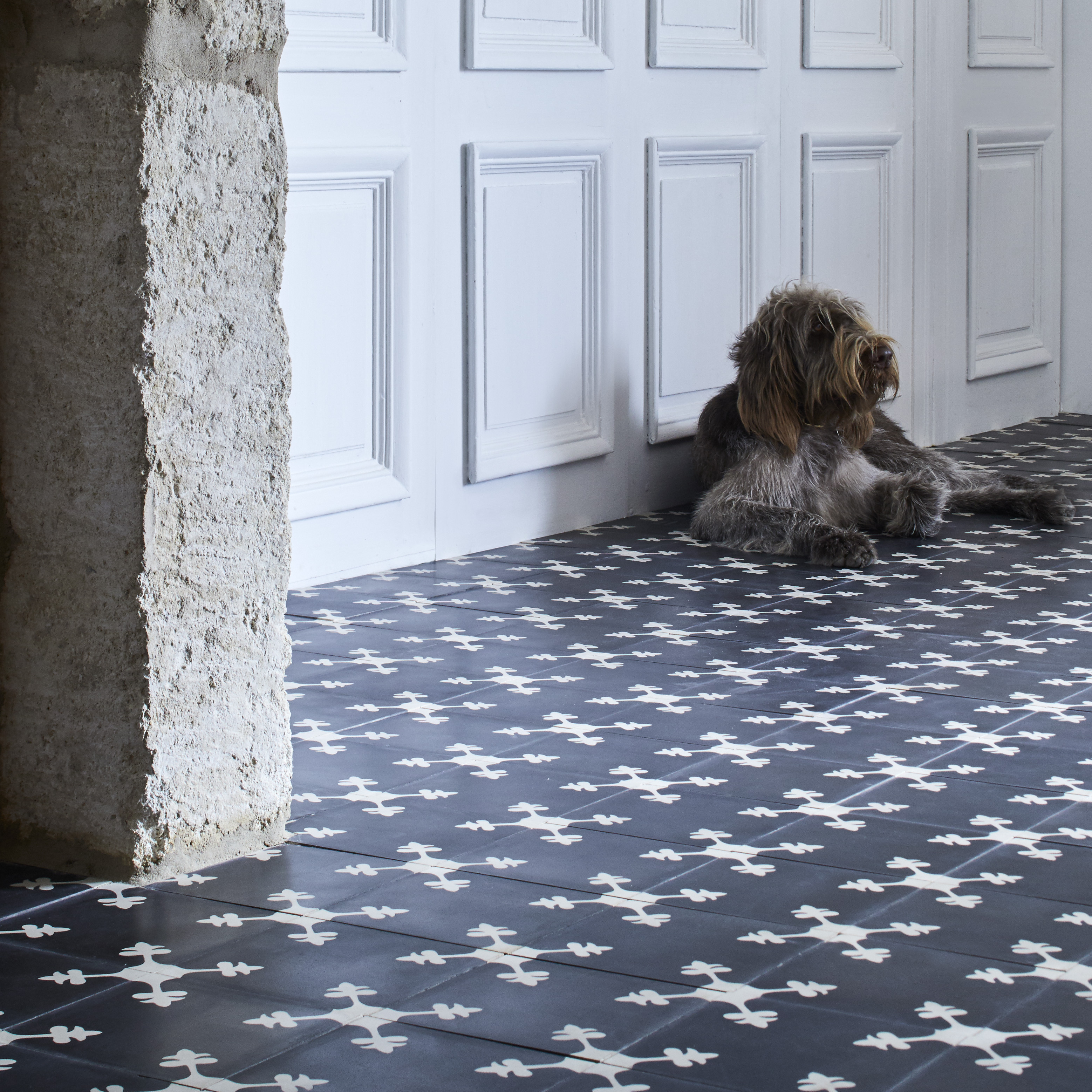 Bastide Colored Cement
